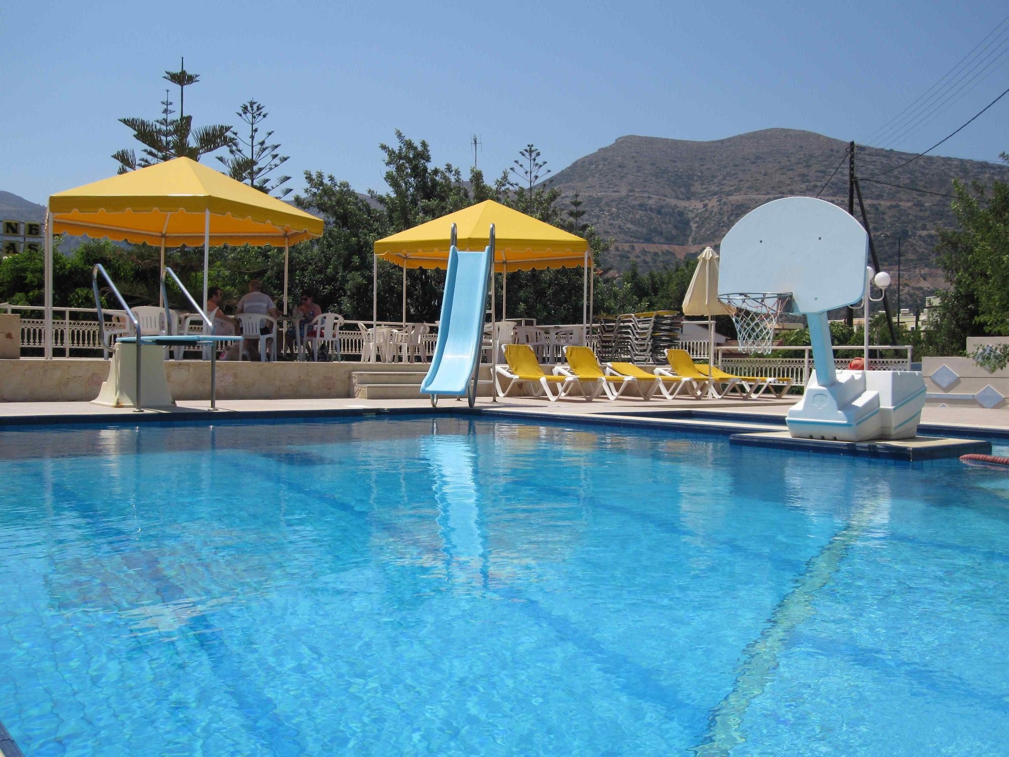Amazones Villas Apartments Херсониссос Экстерьер фото
